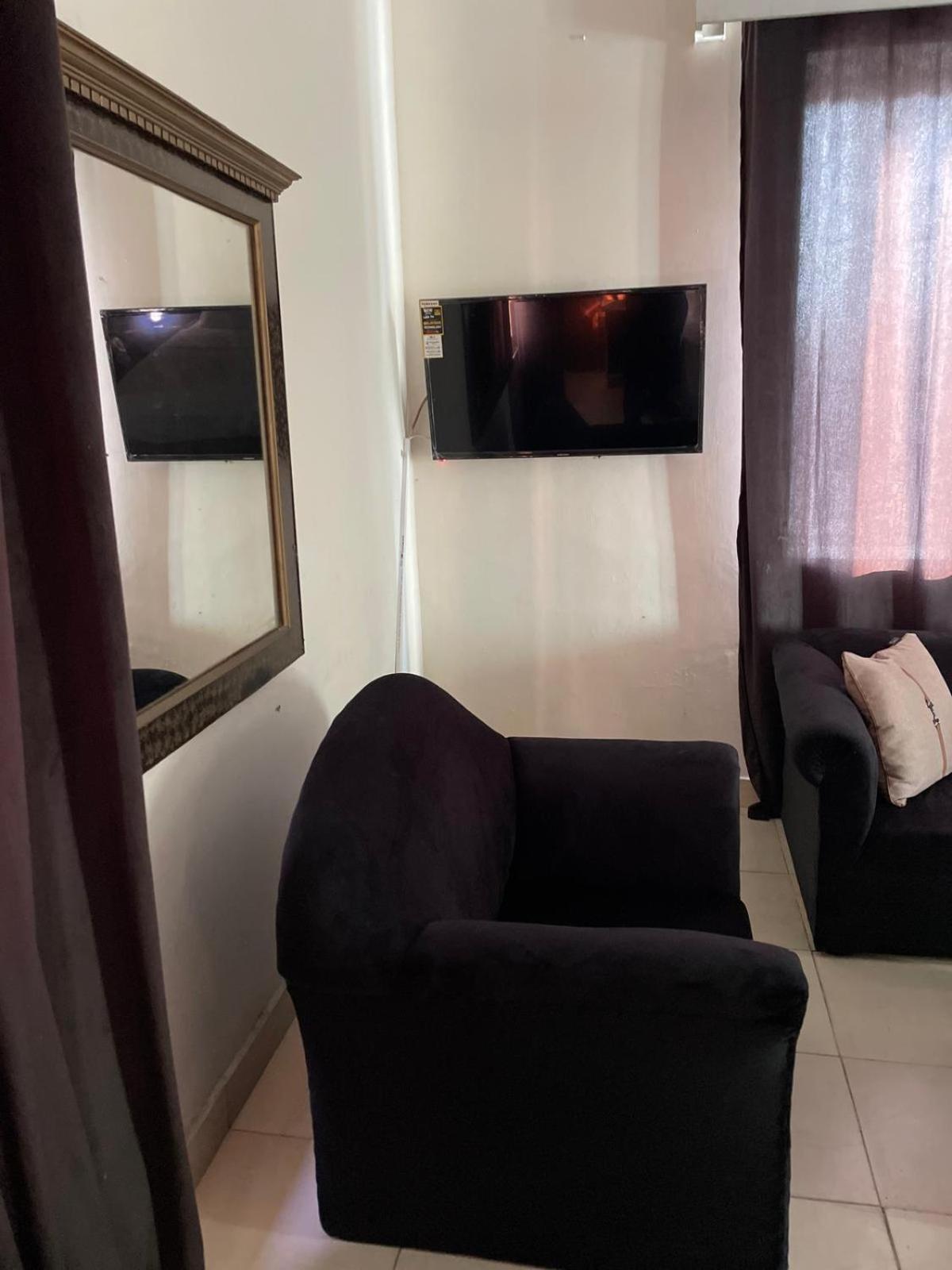 Country Club Motel Lahore Eksteriør bilde